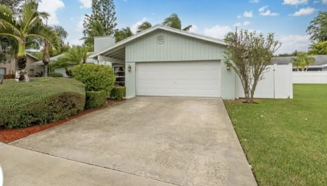 11309 Woodchuck Dr, Boca Raton, FL 33428